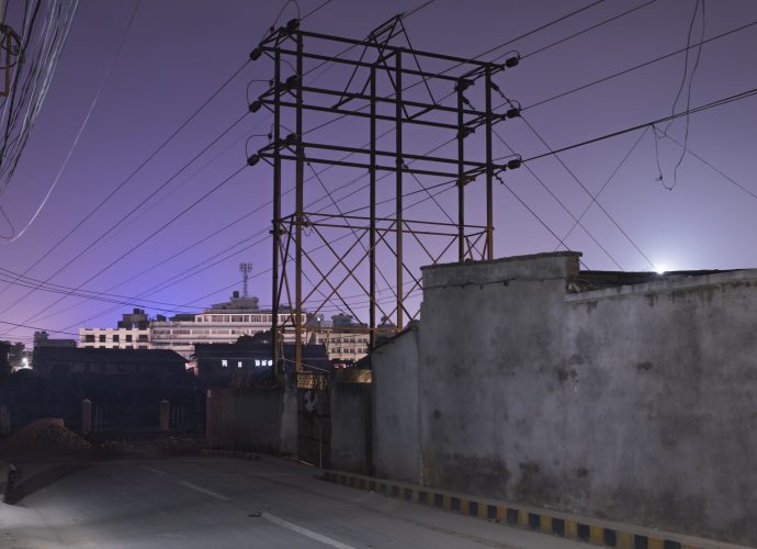An electric pole near the Kupondole bridge. (Kumar, December 2, 2016).