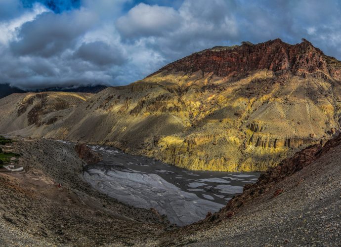 Development. (Yungdrung Tsewang, April 2016)
The construction of roads is ongoing in Mustang. Though development has brought about positive changes, the consequences are serious. Many historical trade routes have been damaged, and chörtens (stupas) holding great histories are in danger. Along the entrance to the once forbidden kingdom of Lo Monthang, the ancient landscape is quickly being radically altered by state development projects.